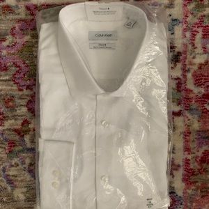 Calvin Klein Steel+ Men’s Shirt 34/35 big fit NWOT